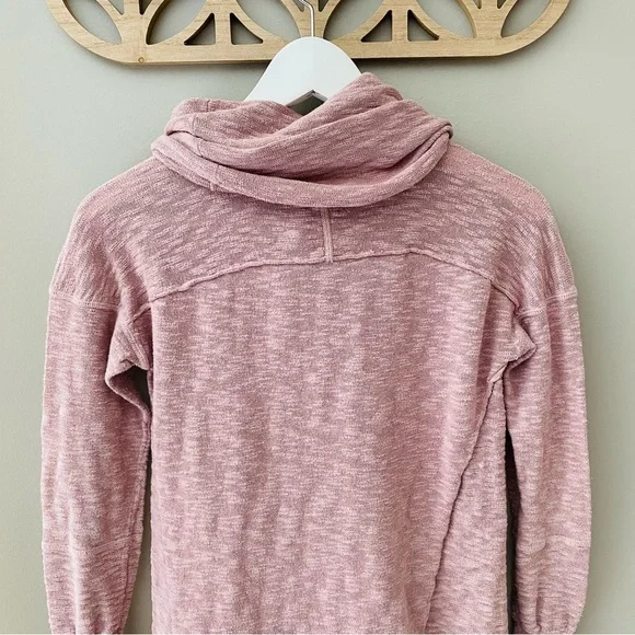 if it were me Long Sleeve Cowl Neck Top Pink Sz Small - Picture 7 of 8